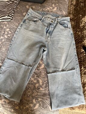 Zara Light Blue Raw Hem Straight-Leg Jeans